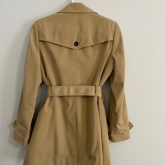 Calvin Klein Lightweight Women’s Jacket - Picture 4 of 8